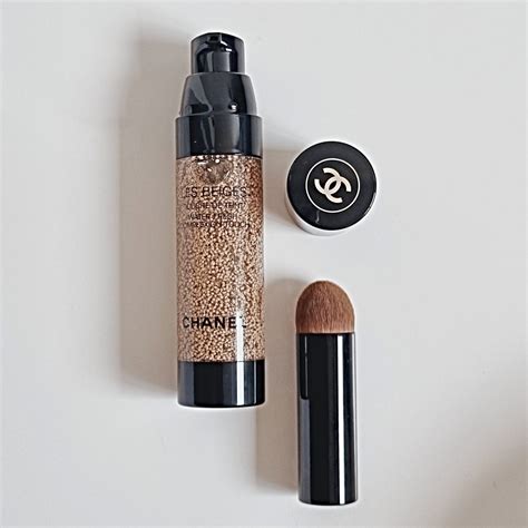 chanel les beiges water-fresh complexion touch|Chanel les beige tinted moisturizer.